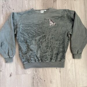 Vintage Green Crewneck Sweater with Wolf Applique